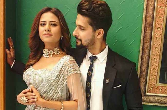 Find out WHY Sargun Mehta is EXCITED for hubby Ravi Dubey